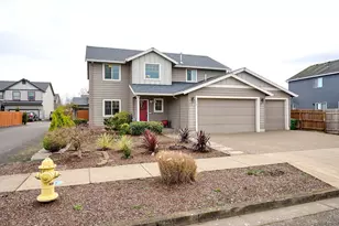 574 Prairie St, Woodburn, OR 97071 - Photo 15