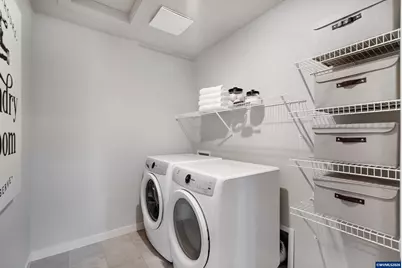 2690 Mt Saint Helens Av SE, Salem, OR 97302 - Photo 25