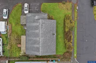 18501 SE Lincoln St, Portland, OR 97233 - Photo 27