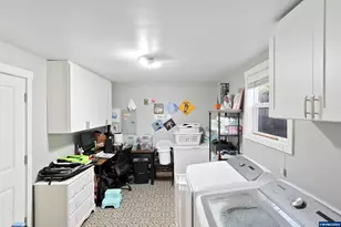 1425 Marshall Dr SE, Salem, OR 97302 - Photo 17