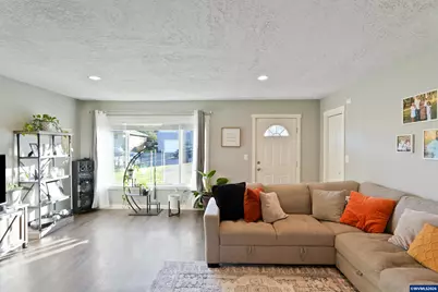 1425 Marshall Dr SE, Salem, OR 97302 - Photo 9