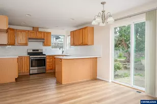 1830 Plateau St NE, Salem, OR 97305 - Photo 9