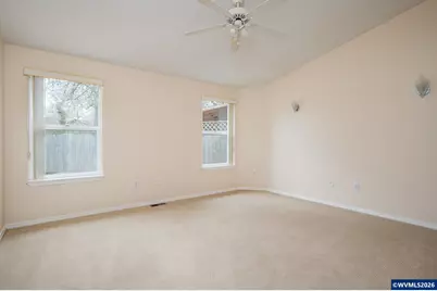 1830 Plateau St NE, Salem, OR 97305 - Photo 17