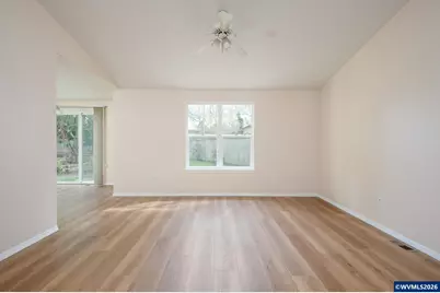 1830 Plateau St NE, Salem, OR 97305 - Photo 5