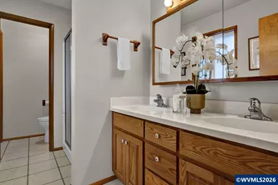 40690 McDowell Creek Dr, Lebanon, OR 97355 - Photo 25