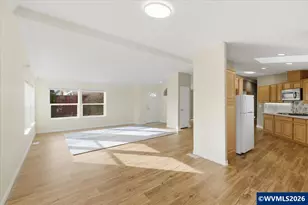 2120 Robins Ln SE, Salem, OR 97306 - Photo 11