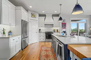 5802 Barbaresco St S, Salem, OR 97306 - Photo 13