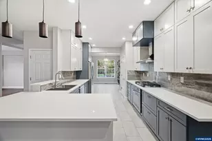 4771 Chatham St SE, Salem, OR 97302 - Photo 9