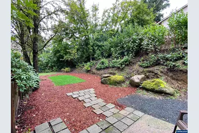 5021 Pomona St, Portland, OR 97219 - Photo 49