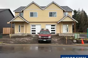 1542 Barn (-1550) St, Woodburn, OR 97071 - Photo 1