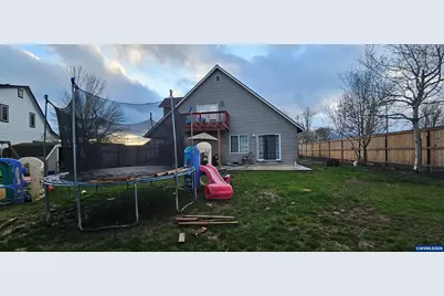 4986 Rebecca St NE, Salem, OR 97305 - Photo 31