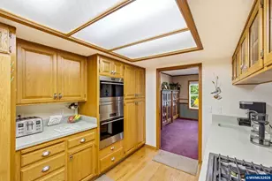 6497 Mahalo Dr SE, Salem, OR 97317 - Photo 13