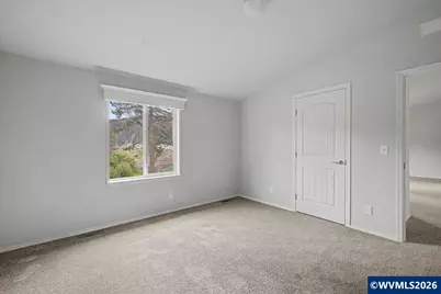 15 N Hillside Dr, Rose Lodge, OR 97368 - Photo 25