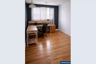 2042 Summit Av NW, Salem, OR 97304 - Photo 13