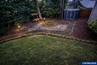 2042 Summit Av NW, Salem, OR 97304 - Photo 25