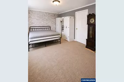 2042 Summit Av NW, Salem, OR 97304 - Photo 11
