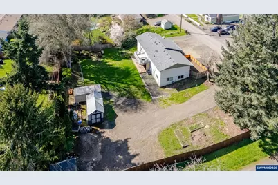 656 NW E Thornton Lake Dr, Albany, OR 97321 - Photo 39