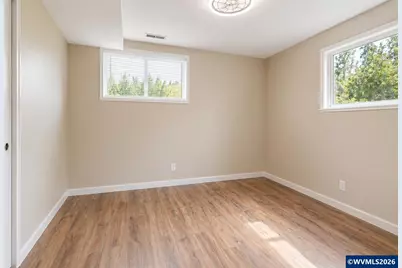 656 NW East Thornton Lake Dr, Albany, OR 97321 - Photo 25
