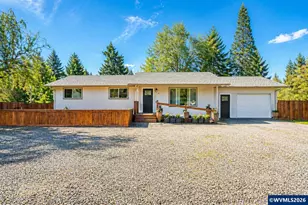 656 NW East Thornton Lake Dr, Albany, OR 97321 - Photo 1