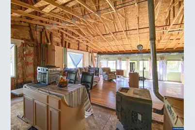 2013 West Hills Rd, Philomath, OR 97370 - Photo 7