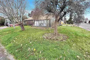 4603 Goldenrod Ave NE, Salem, OR 97305 - Photo 3