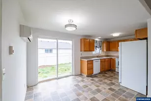 1053 Kees St, Lebanon, OR 97355 - Photo 13