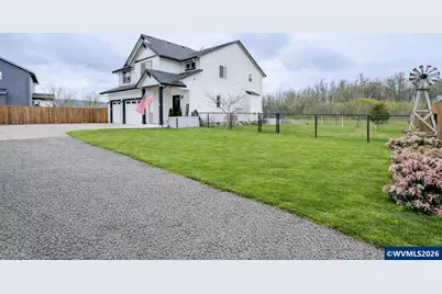 2998 NE Mosey Av, Albany, OR 97321 - Photo 3