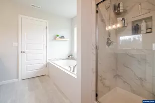 2998 NE Mosey Av, Albany, OR 97321 - Photo 27