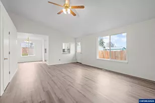 1667 Wendy St NE, Salem, OR 97305 - Photo 7