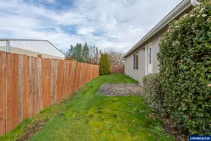 1667 Wendy St NE, Salem, OR 97305 - Photo 27