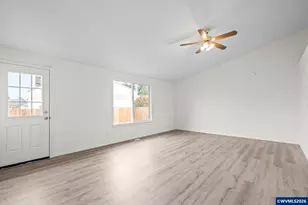 1667 Wendy St NE, Salem, OR 97305 - Photo 11