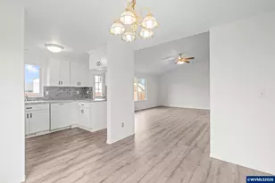 1667 Wendy St NE, Salem, OR 97305 - Photo 3