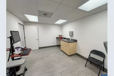 1535 Liberty (Ste B) St SE #B, Salem, OR 97302 - Photo 7