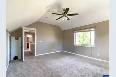 274 SW Bell Dr, Dallas, OR 97338 - Photo 43