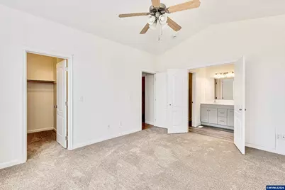 979 Burley Hill Dr NW, Salem, OR 97304 - Photo 17