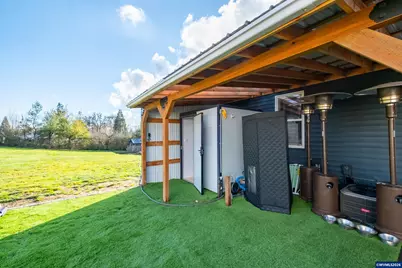 38415 Century Dr NE, Albany, OR 97322 - Photo 33