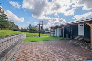38415 Century Dr NE, Albany, OR 97322 - Photo 27