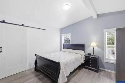 38415 Century Dr NE, Albany, OR 97322 - Photo 15