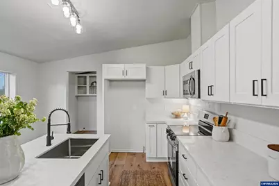 130 N Noble Av, Stayton, OR 97383 - Photo 11