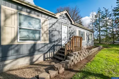 38423 Century Dr NE, Albany, OR 97322 - Photo 5