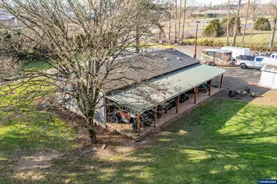 38423 Century Dr NE, Albany, OR 97322 - Photo 21