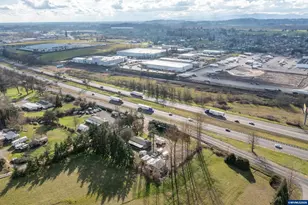 38423 Century Dr NE, Albany, OR 97322 - Photo 15