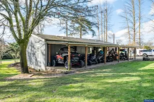38423 Century Dr NE, Albany, OR 97322 - Photo 9