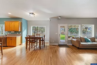 308 Holder Ln SE, Salem, OR 97306 - Photo 13