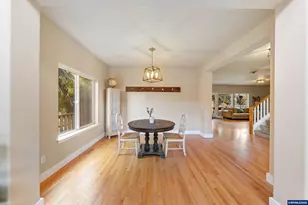 308 Holder Ln SE, Salem, OR 97306 - Photo 9