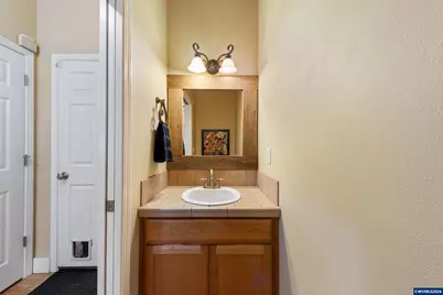 308 Holder Ln SE, Salem, OR 97306 - Photo 29