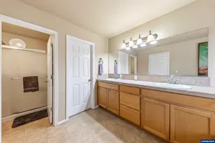 308 Holder Ln SE, Salem, OR 97306 - Photo 39