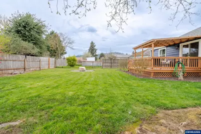 221 Jennings St, Lebanon, OR 97355 - Photo 27