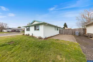 430 35th Ave SE, Albany, OR 97322 - Photo 5