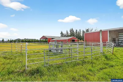 10093 Wiseacre NE Ln, Aurora, OR 97002 - Photo 39